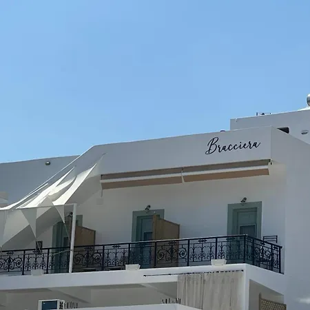 Bracciera Apts 2 * Липси